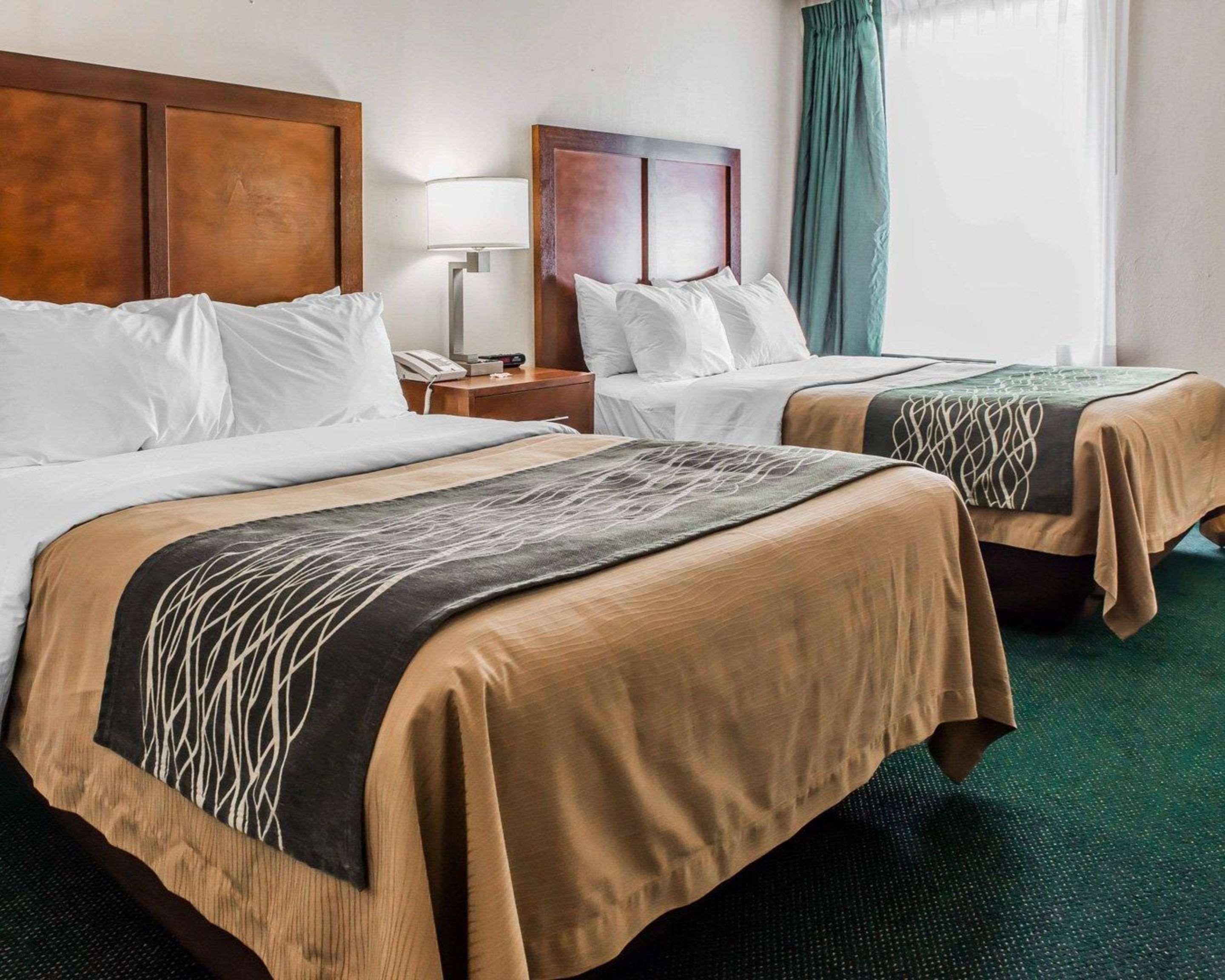 Quality Inn Waynesburg Esterno foto