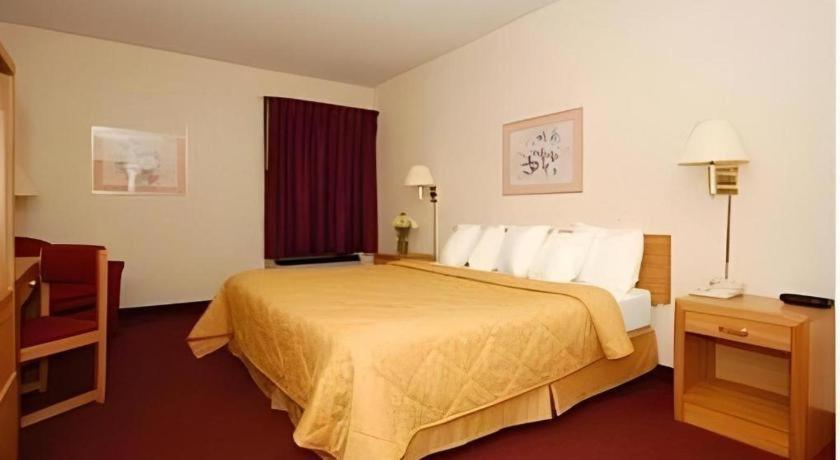 Quality Inn Waynesburg Esterno foto